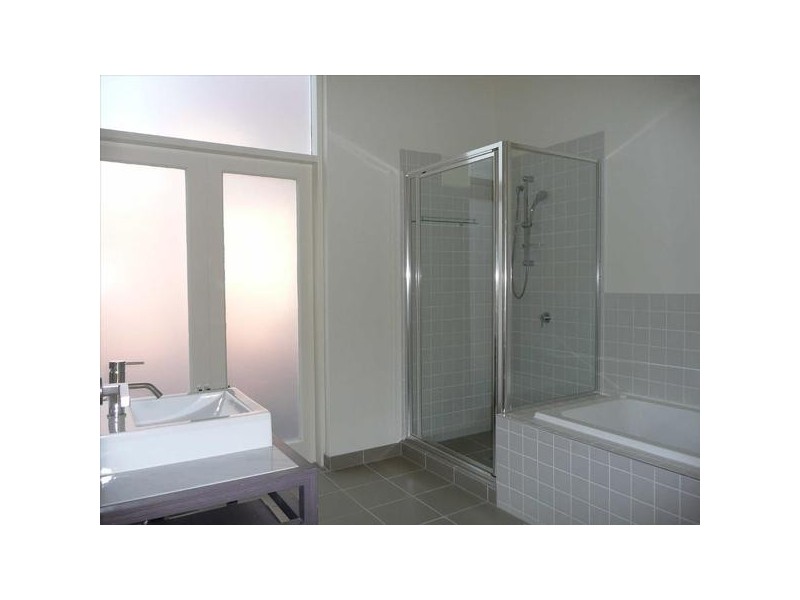 5/3 Evergreen Circuit, Cheltenham VIC 3192