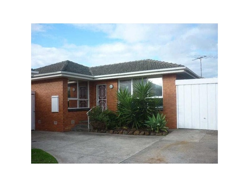 3/6 Riviera Street, Mentone VIC 3194