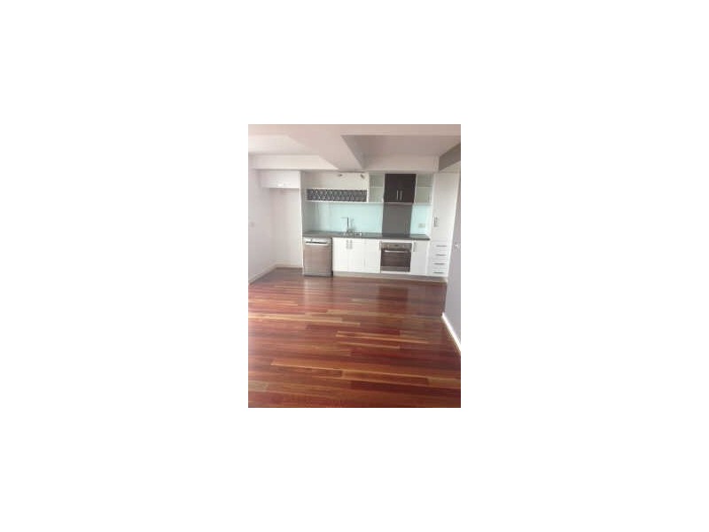 13/358  HAMPTON ST, Hampton VIC 3188