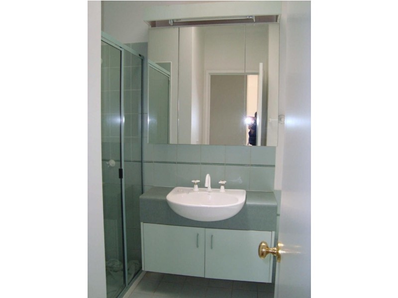 11/29  Roslyn Street, Brighton VIC 3186