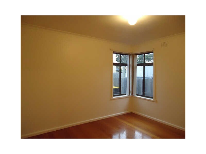71  Warren Road, Mordialloc VIC 3195