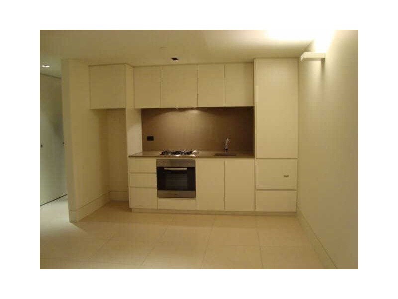 103/279  Wellington Parade South, East Melbourne VIC 3002