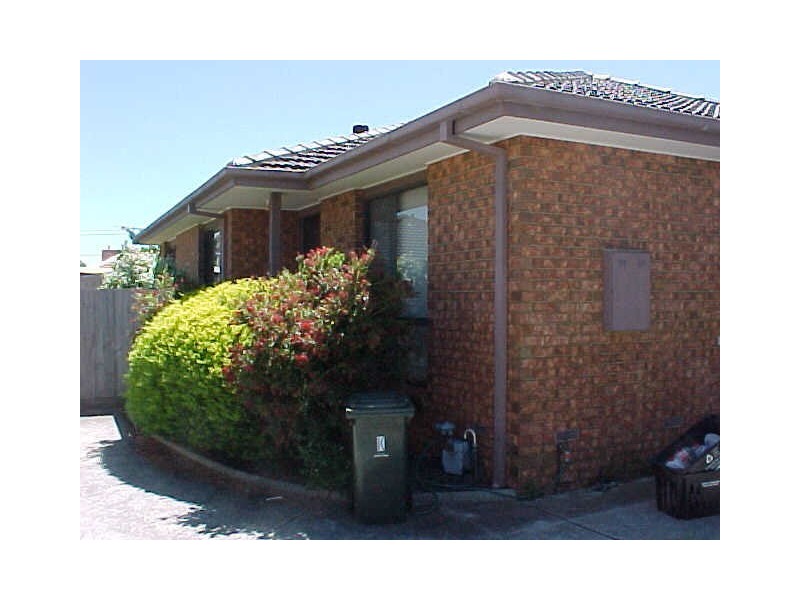 2/27  Kennedy Street, Bentleigh East VIC 3165