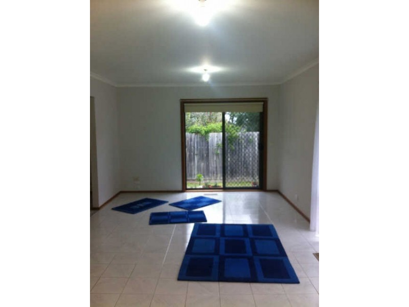 2/27  Kennedy Street, Bentleigh East VIC 3165