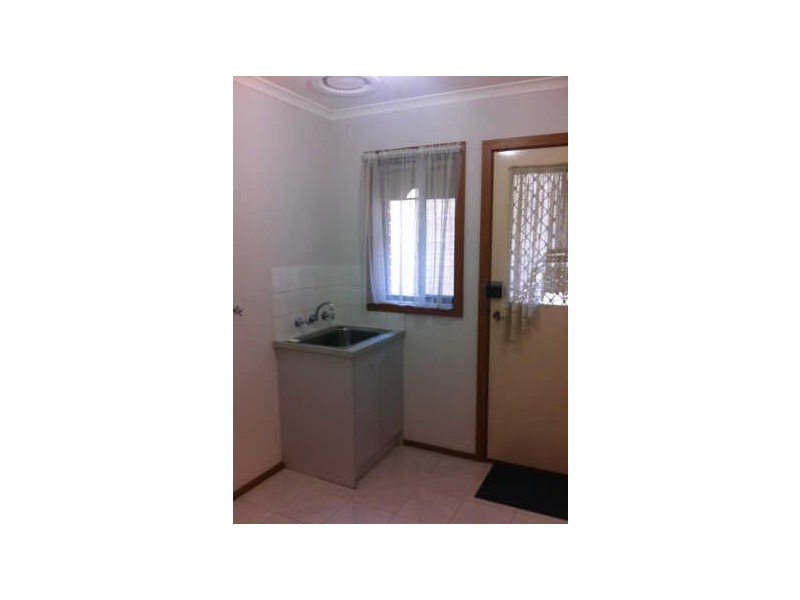 2/27  Kennedy Street, Bentleigh East VIC 3165