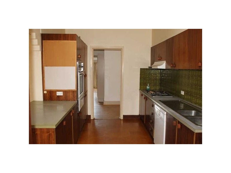 10 Patterson Road, Bentleigh VIC 3204