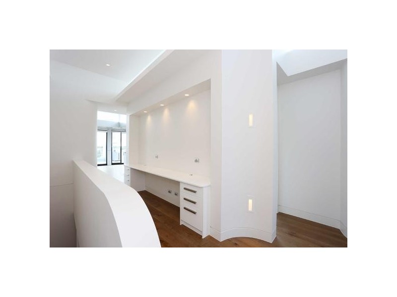 6/282-284 Bay Street, Brighton VIC 3186