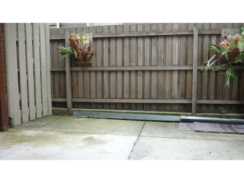 16  Peters Drive, Cheltenham VIC 3192