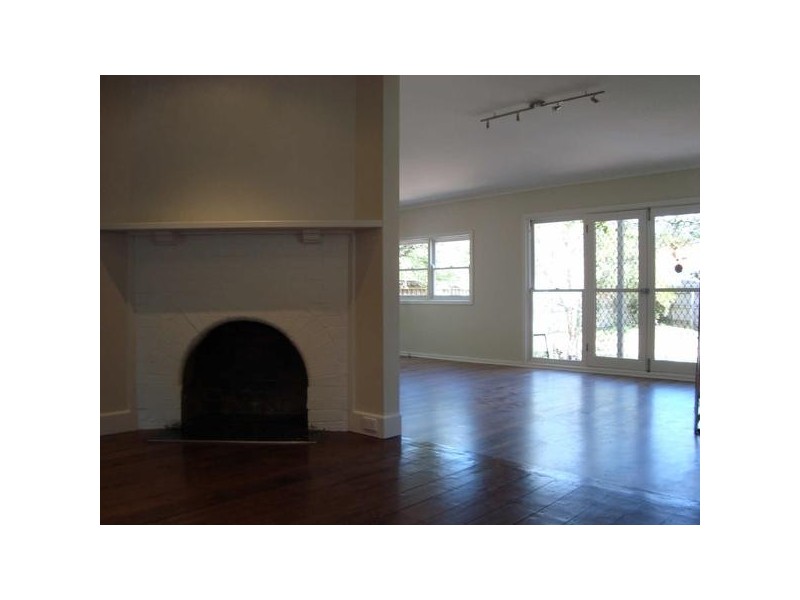 136 South Road, Brighton VIC 3186