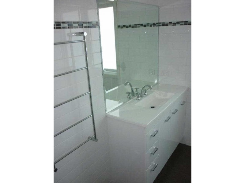 136 South Road, Brighton VIC 3186