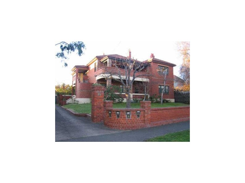 4/21  Bay Street, Brighton VIC 3186