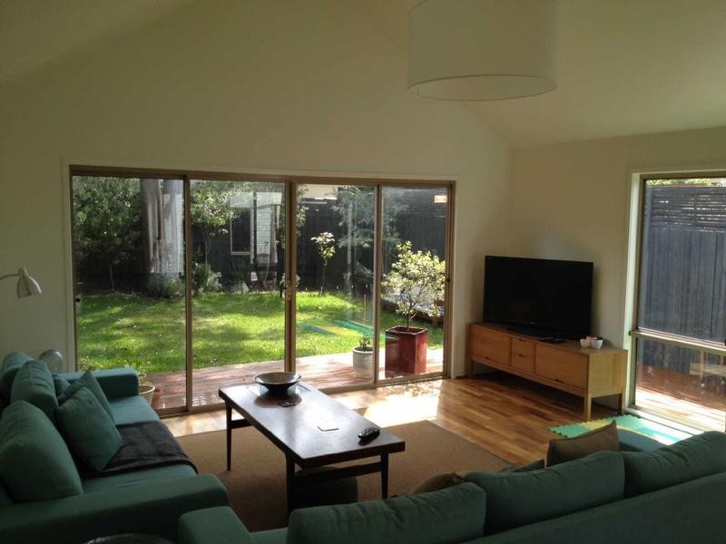 2/481  Bluff Road, Hampton VIC 3188