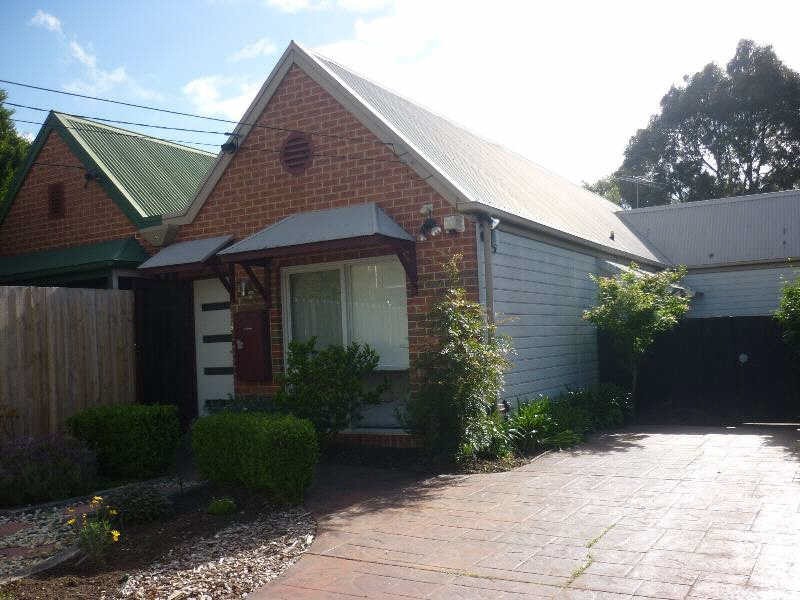 2/481  Bluff Road, Hampton VIC 3188