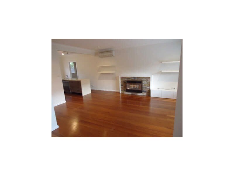 2/88  Roslyn Street, Brighton VIC 3186