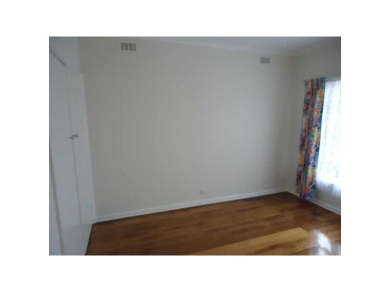 1/145  Park Road, Cheltenham VIC 3192