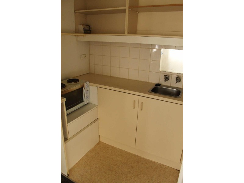 208/44  Barkly Street, St Kilda VIC 3182