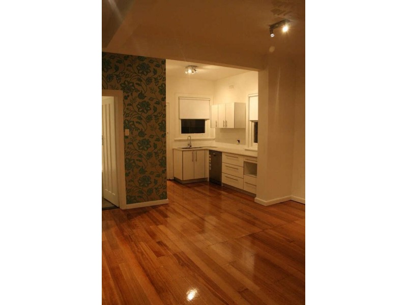 2/40  Williams Road, Windsor VIC 3181