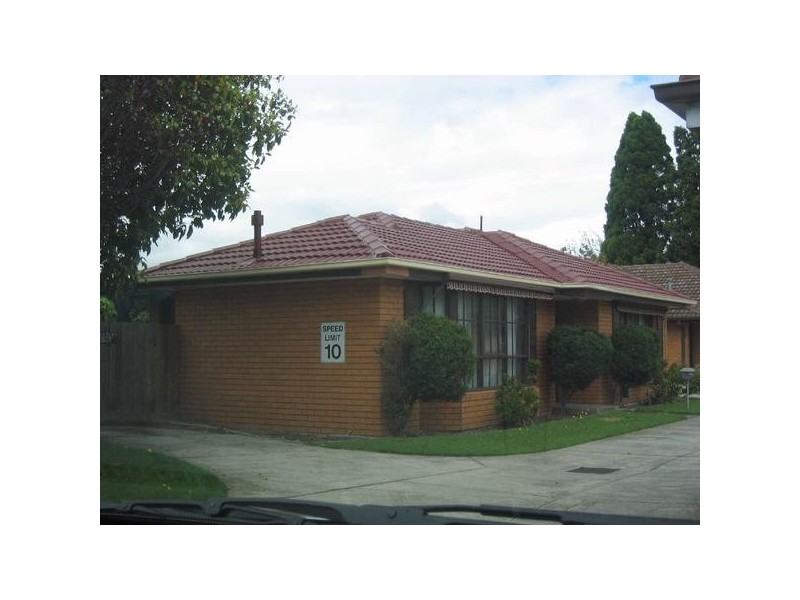 8/26  Winsome Street, Mentone VIC 3194