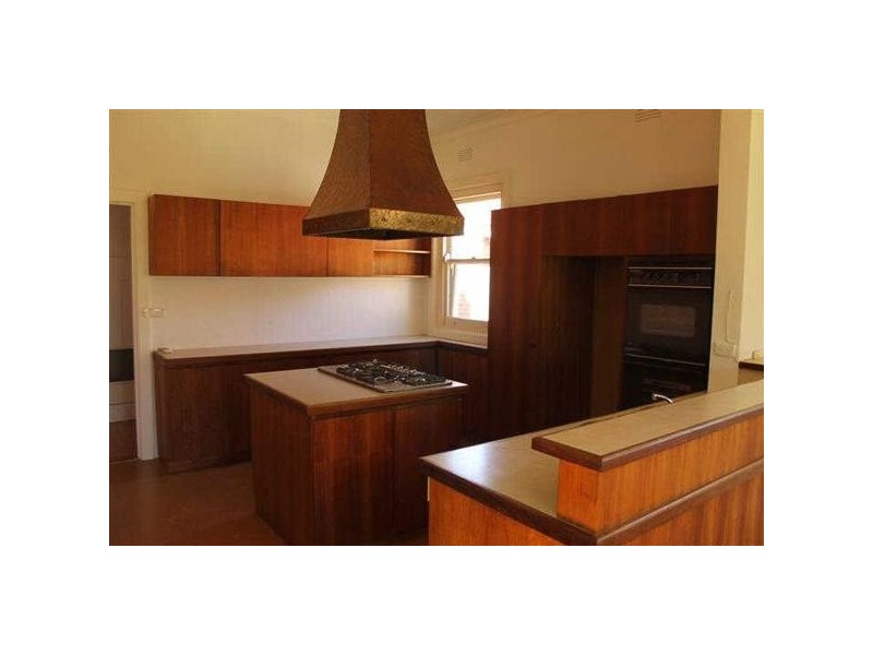 2  Coane Street, Ormond VIC 3204