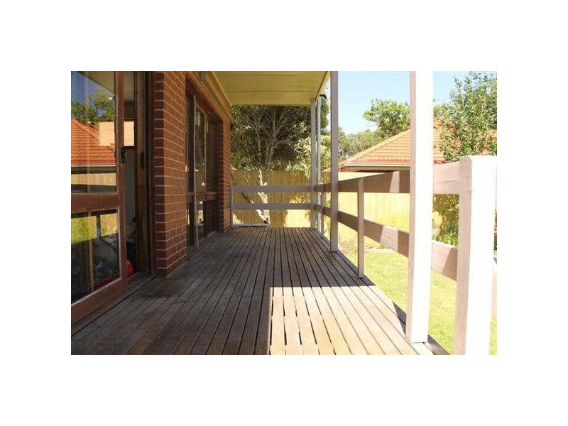 2  Coane Street, Ormond VIC 3204