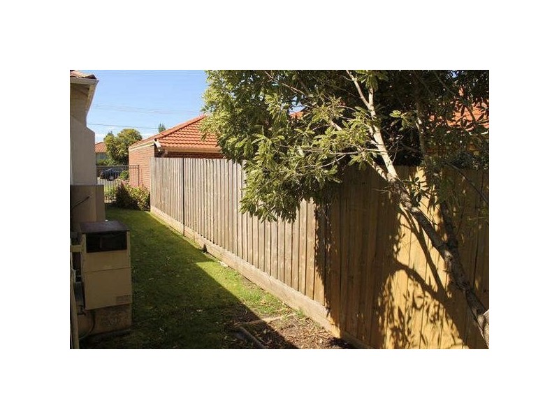 2  Coane Street, Ormond VIC 3204