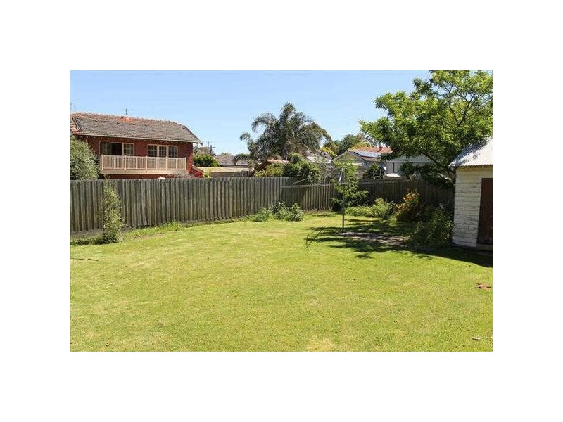 2  Coane Street, Ormond VIC 3204