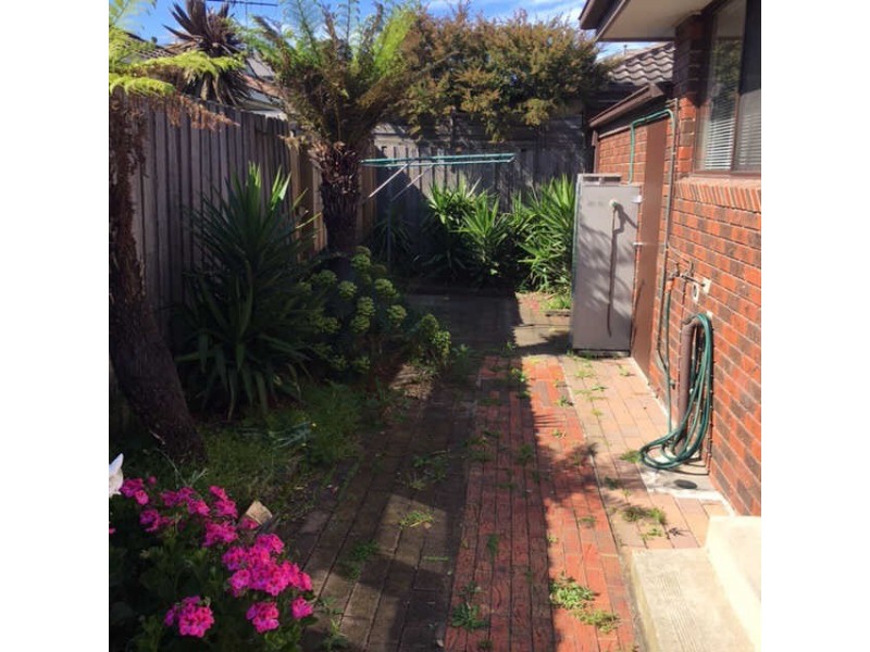 2/736  Centre Road, Bentleigh East VIC 3165