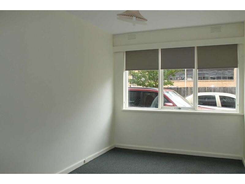 2/80  Robert Street, Bentleigh VIC 3204