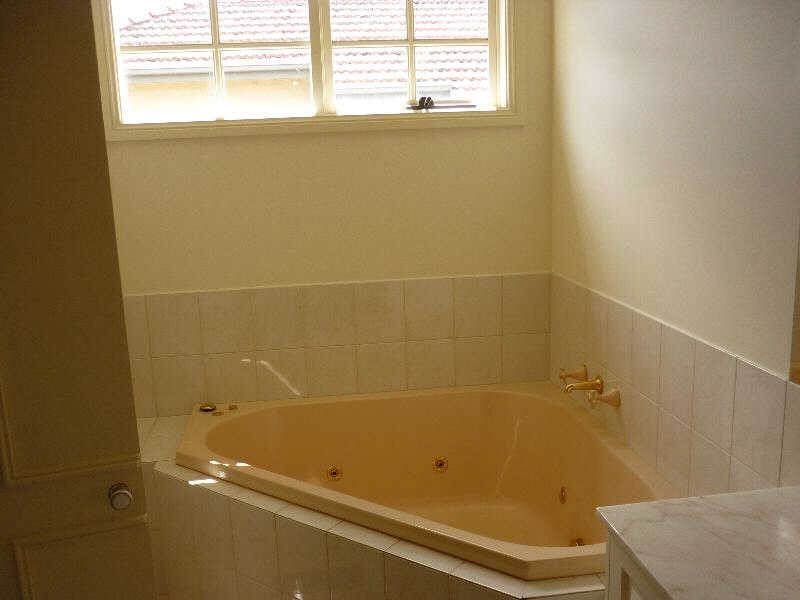 2  Laburnum Street, Brighton VIC 3186