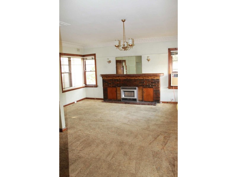 39  STRATHMORE STREET, Bentleigh VIC 3204