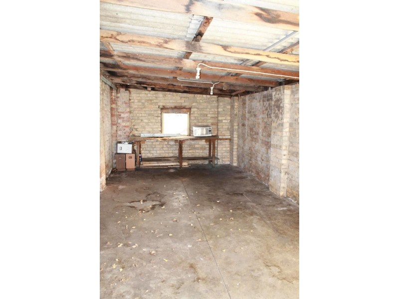 39  STRATHMORE STREET, Bentleigh VIC 3204