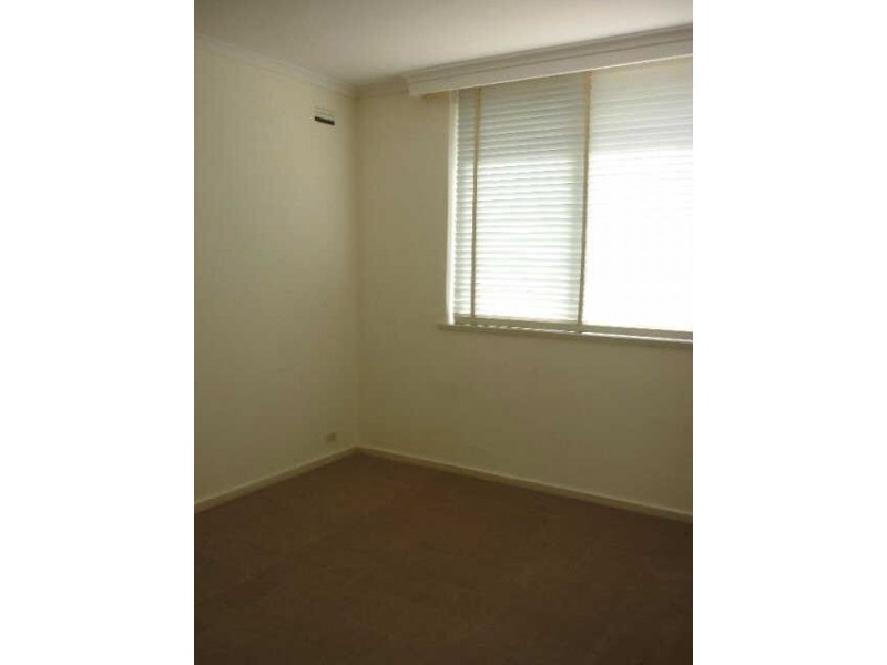 4/101A  Bernard Street, Cheltenham VIC 3192