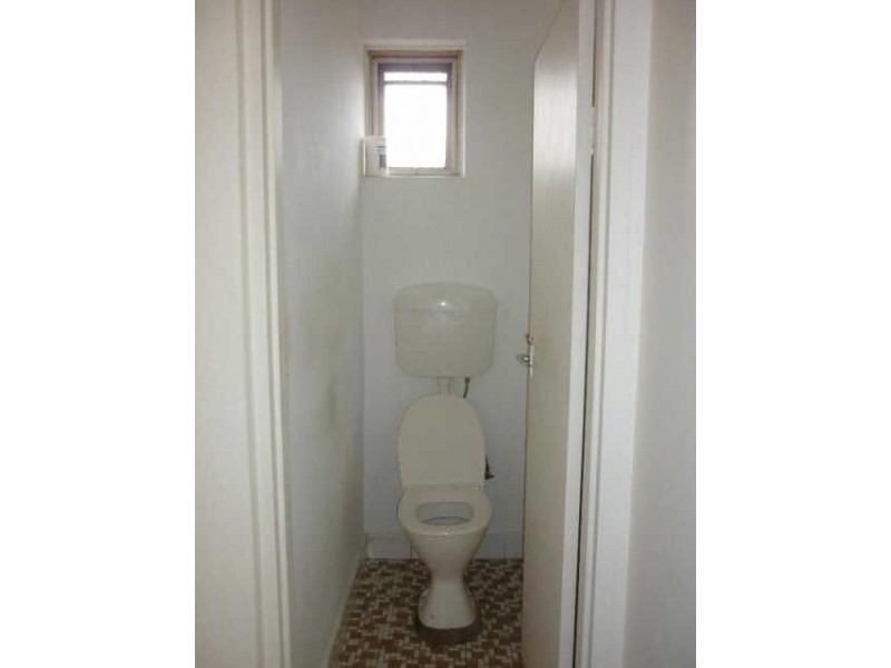 4/101A  Bernard Street, Cheltenham VIC 3192