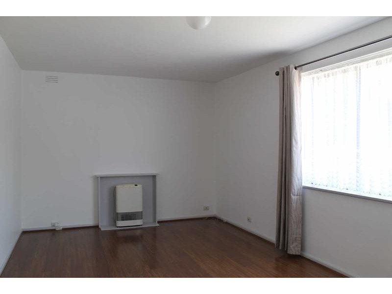 2/12  Brentwood Street, Bentleigh VIC 3204
