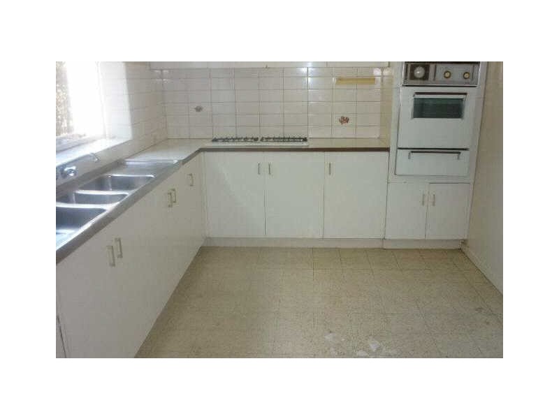 1/131  Brighton Road, Elwood VIC 3184