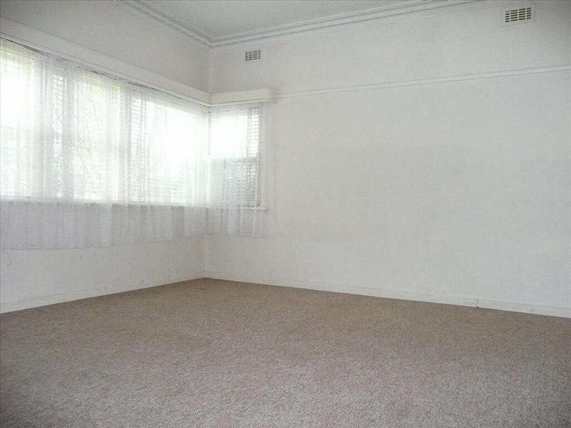 19  Oswald Thomas Avenue, Hampton East VIC 3188