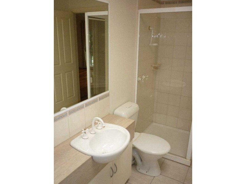 2  Benina Street, Bentleigh East VIC 3165