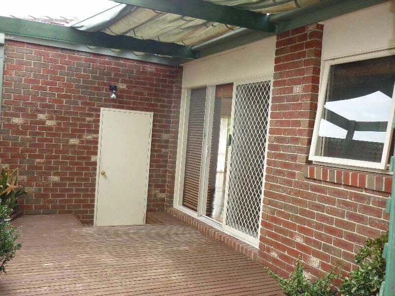 2  Benina Street, Bentleigh East VIC 3165