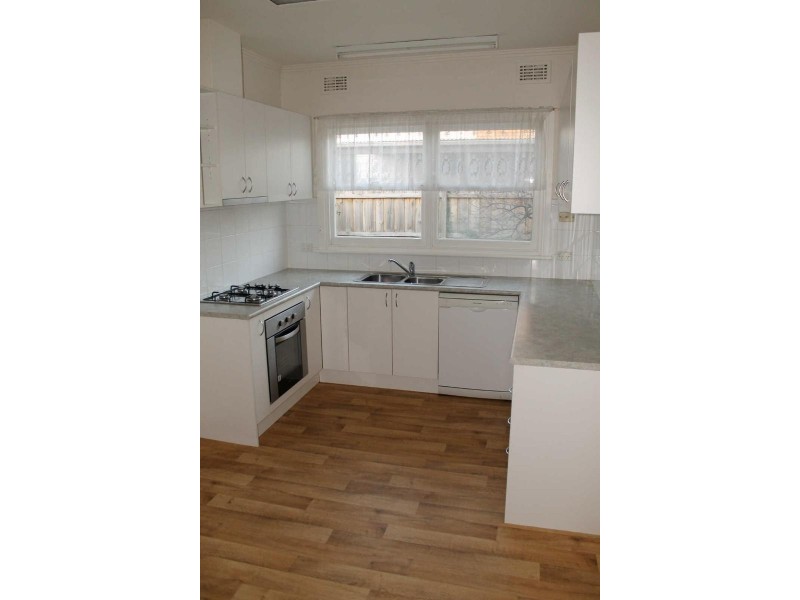 1/67  BROOKS STREET, Bentleigh East VIC 3165