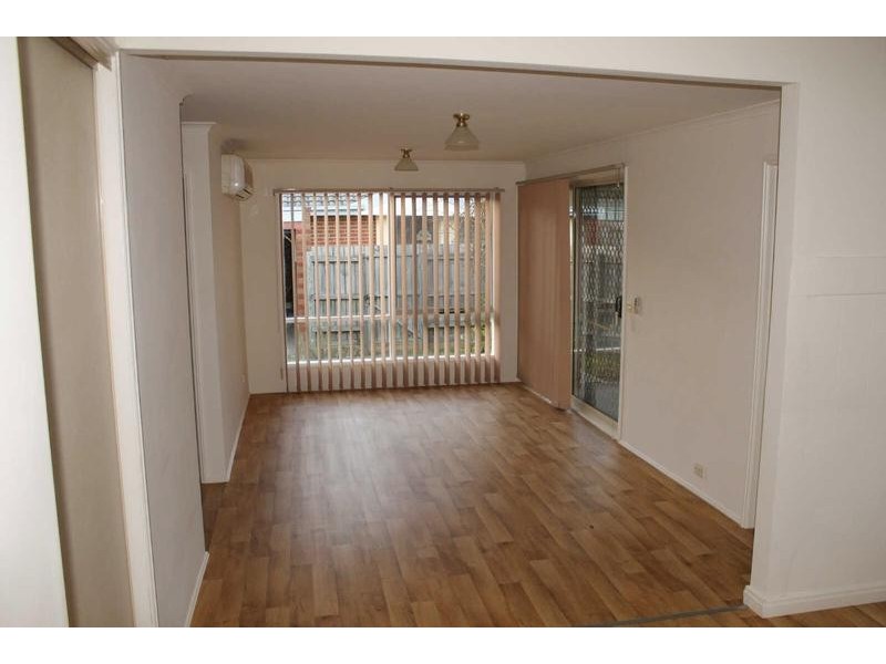 1/67  BROOKS STREET, Bentleigh East VIC 3165