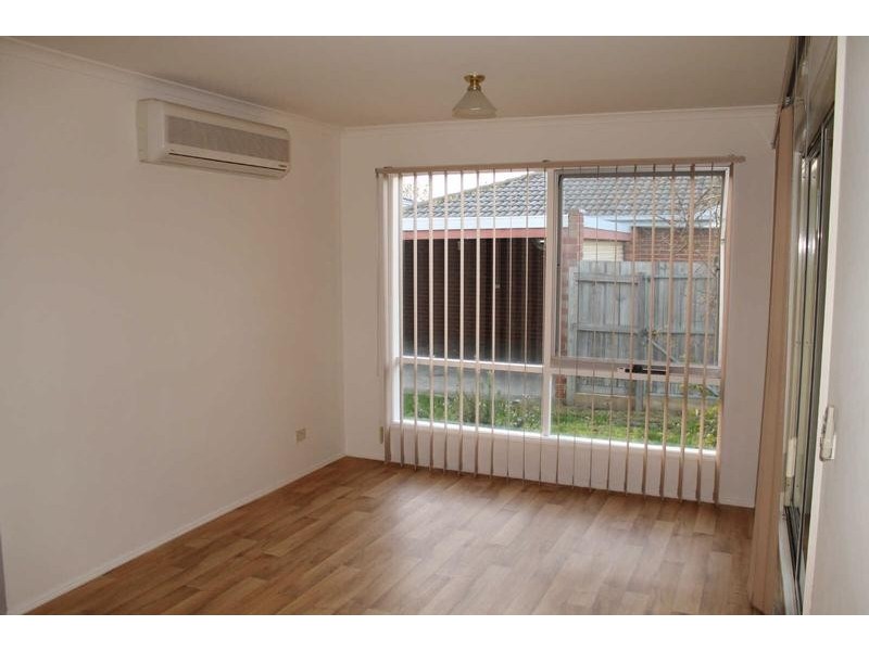 1/67  BROOKS STREET, Bentleigh East VIC 3165