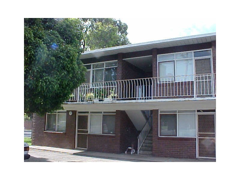 1/635  Blackburn Road, Clayton VIC 3168