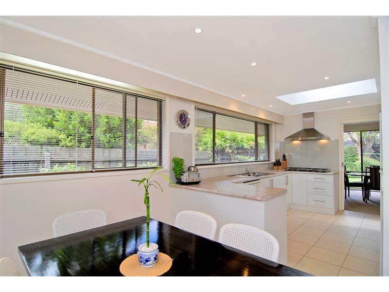 20 Glebe Avenue, Cheltenham VIC 3192