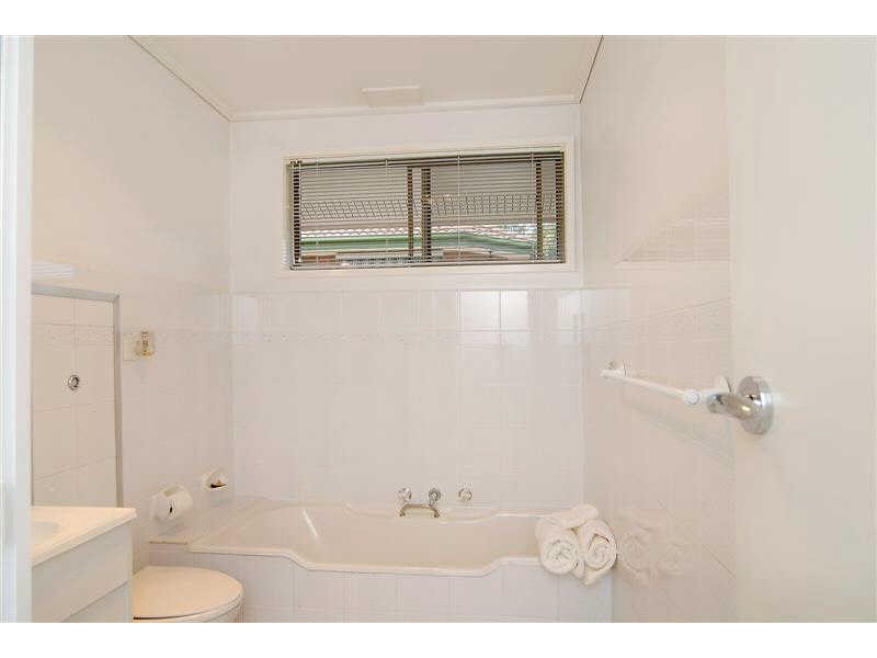 20 Glebe Avenue, Cheltenham VIC 3192