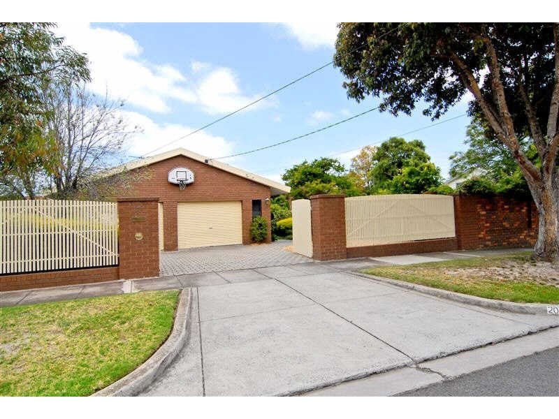 20 Glebe Avenue, Cheltenham VIC 3192
