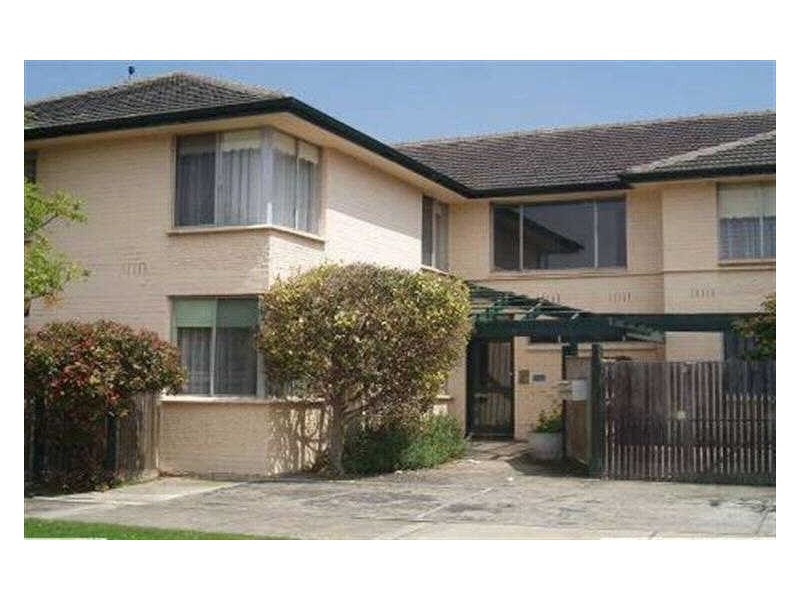 3/23  Elizabeth Street, Bentleigh East VIC 3165