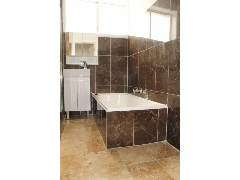 3/23  Elizabeth Street, Bentleigh East VIC 3165