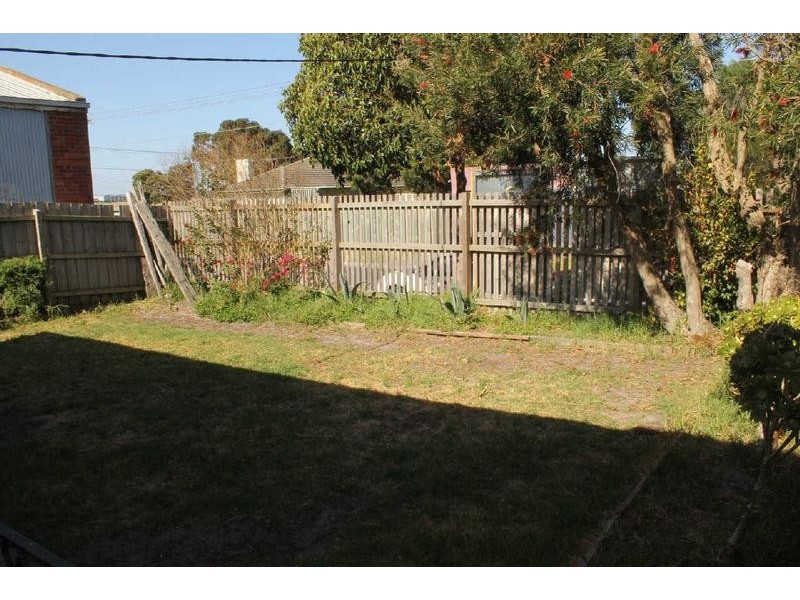 1/2-4  Keefer Street, Mordialloc VIC 3195