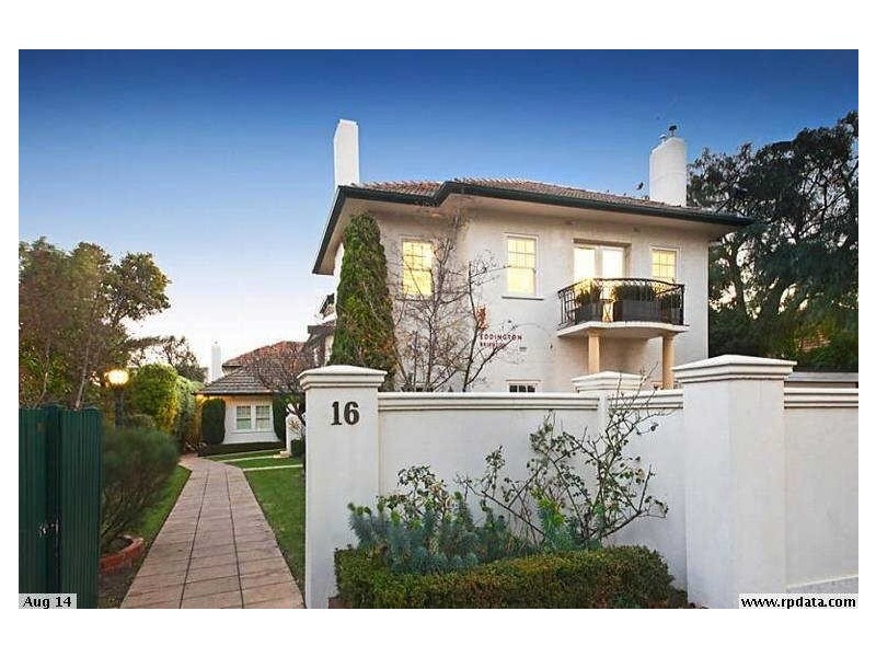 4/16  Black Street, Brighton VIC 3186