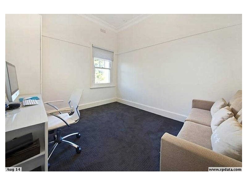 4/16  Black Street, Brighton VIC 3186